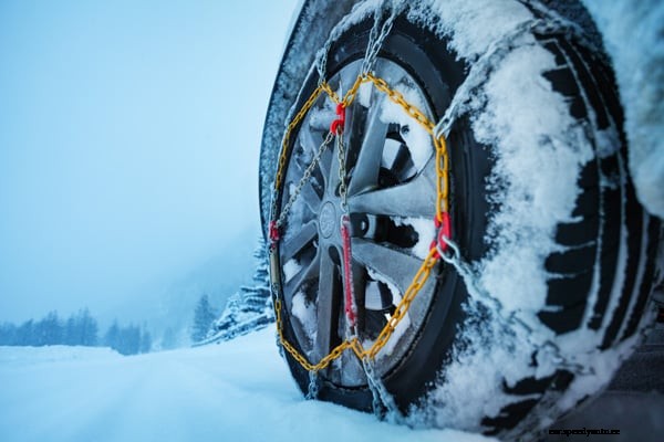 3 car maintenance items to review mid-winter