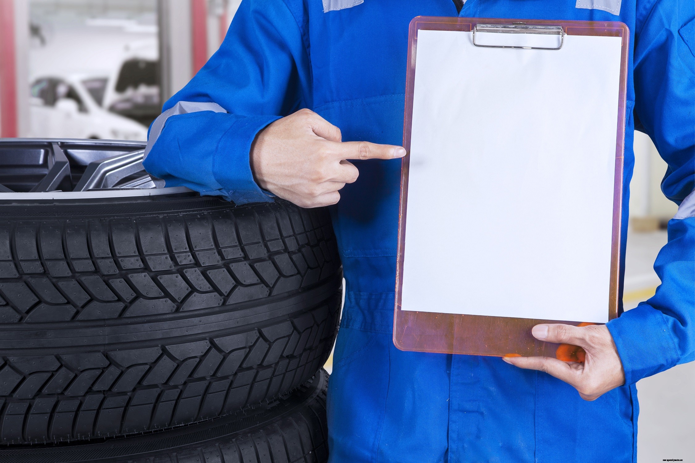 Carcility Car Service Offer in Dubai