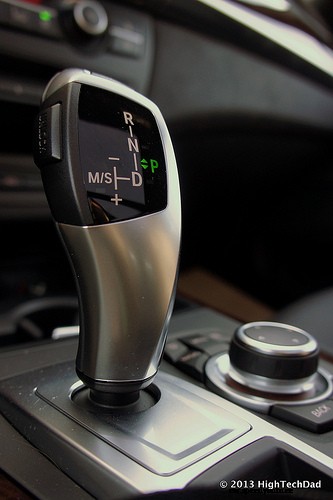 4 Warning Signs Your Car Has Transmission Issues