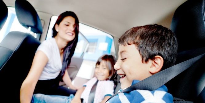 How to survive a holiday road trip with kids