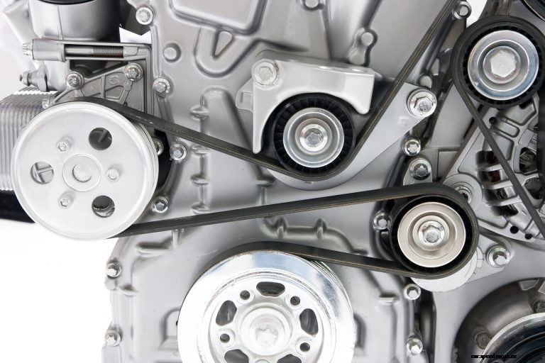 Checklist To Keep Your Old Car Running (Classic Car Inspection)