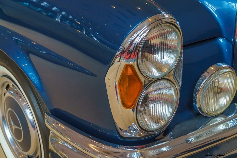 Checklist To Keep Your Old Car Running (Classic Car Inspection)