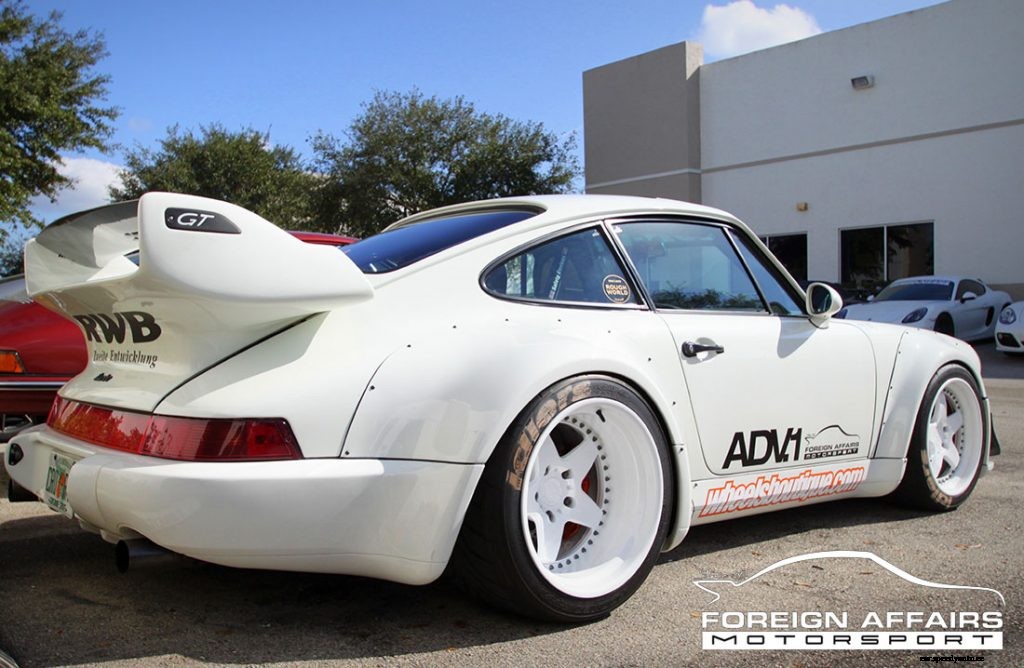 Servicing for the Meticulous Porsche Owner