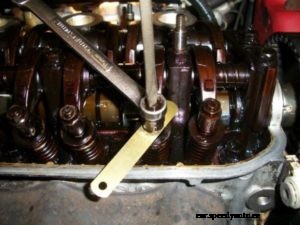 Engine Rattling Noise – Where Is It Coming From – How Bad Is It