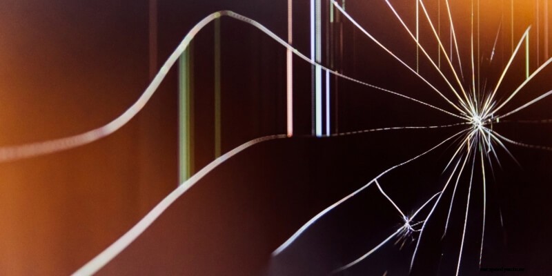 How to Handle Cracks and Chips on Your Windshield