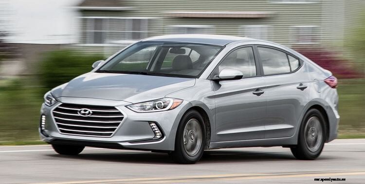 Top 10 Most Fuel-Efficient Cars in the US