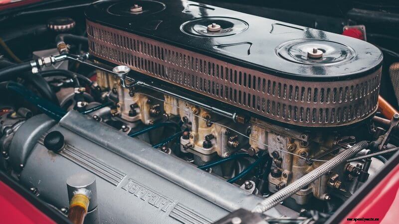 OEM vs Aftermarket Car Parts for Classic Car Restoration