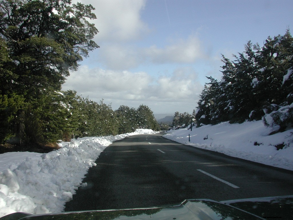 Driving In Snow and Ice | Winter Road Hazards