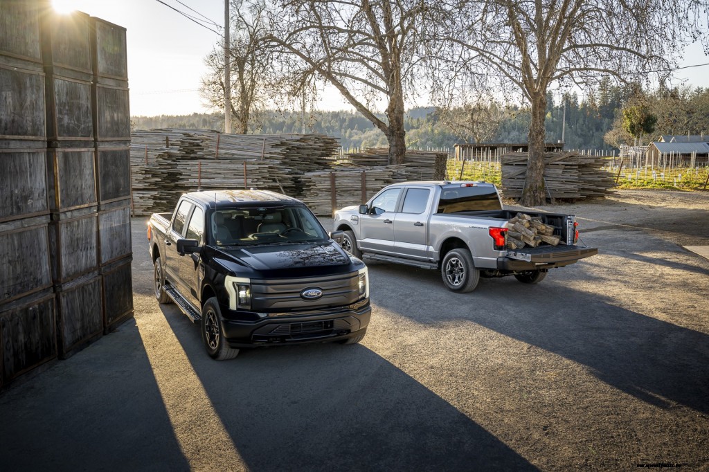 Report: Biden's blue states carried 76% of 2021 US EV sales