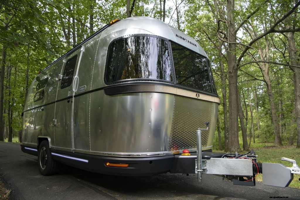 Airstream eStream: Electric travel trailer could boost range or mpg, upgrade the whole experience