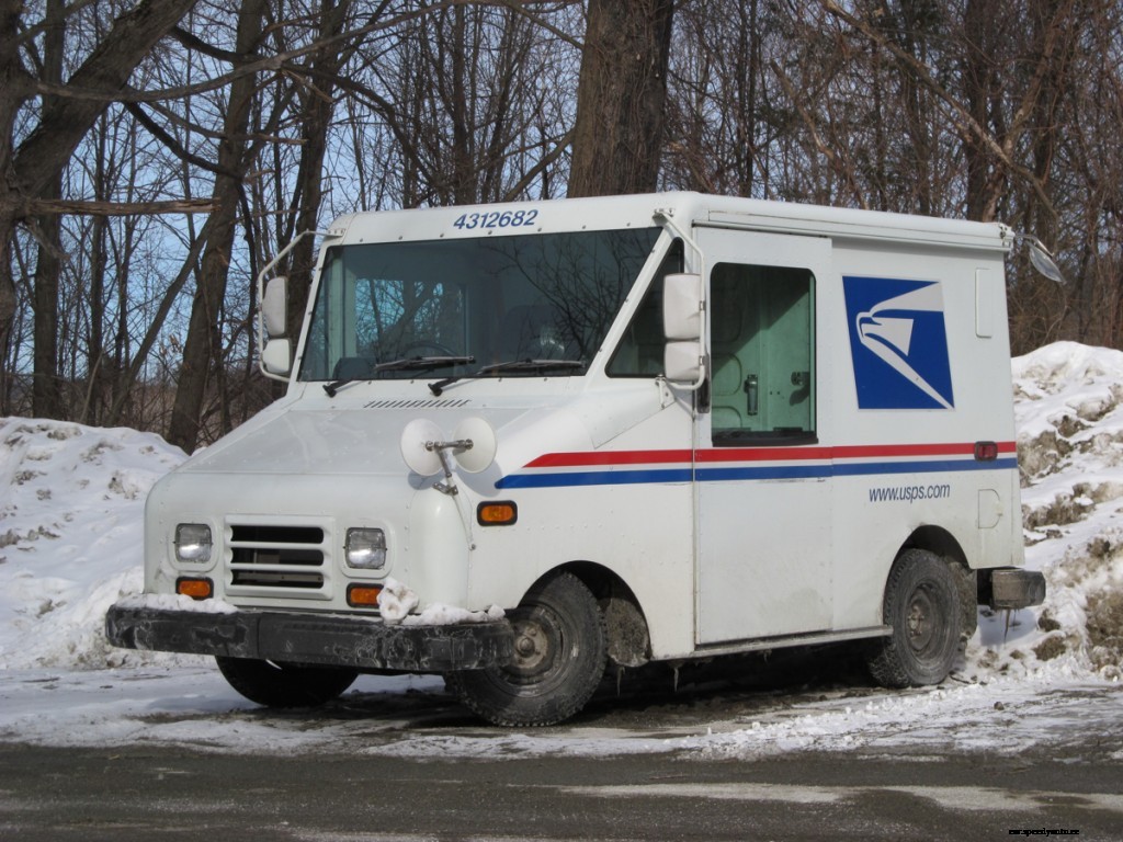 White House, EPA ask USPS to reconsider sidelining EVs for next-generation mail truck contract