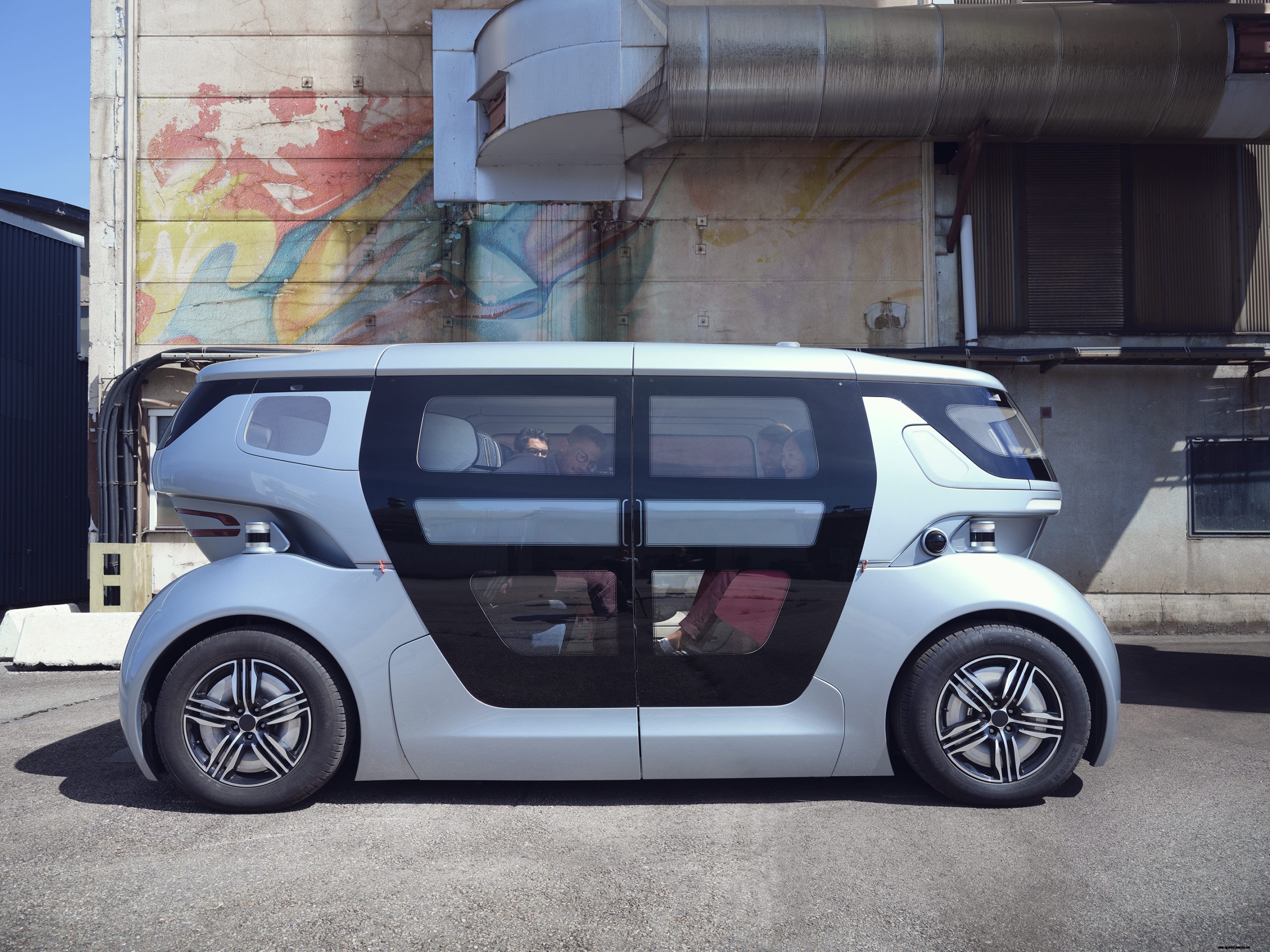 NEVS Launches PONS – the First Mobility Ecosystem with Autonomous Vehicles for City Needs