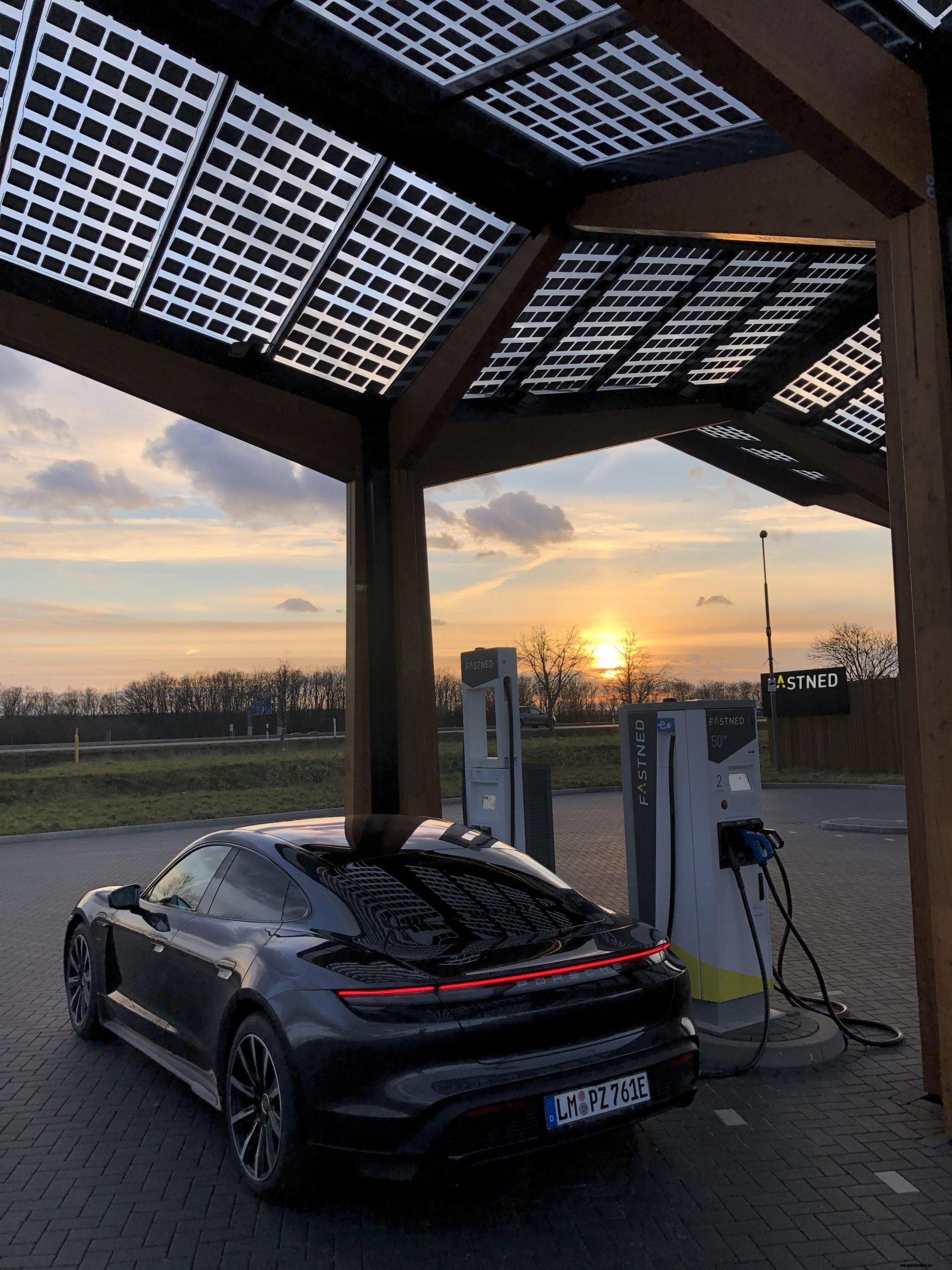 Fastned Acquires Fast Charging Network MisterGreen