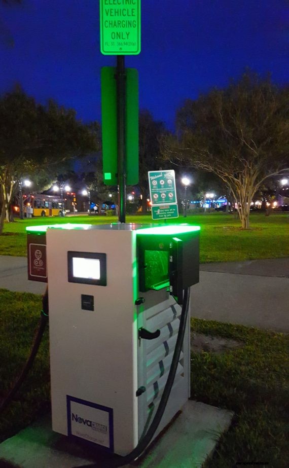 FOTW #1139: U.S. Electric Vehicle Fast Charging Stations & Outlets: CCS or CHAdeMO