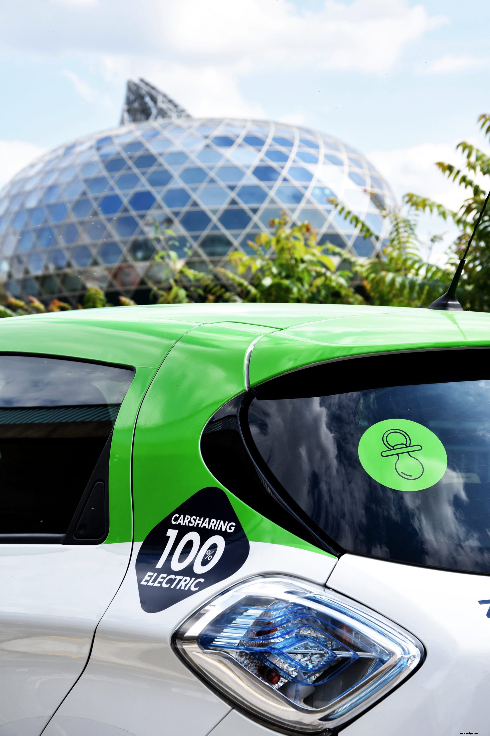 ZITY, Groupe Renault’s Electric Car-Sharing Service, Sets Up As #RenaultZOE Breaks Sales Record in June