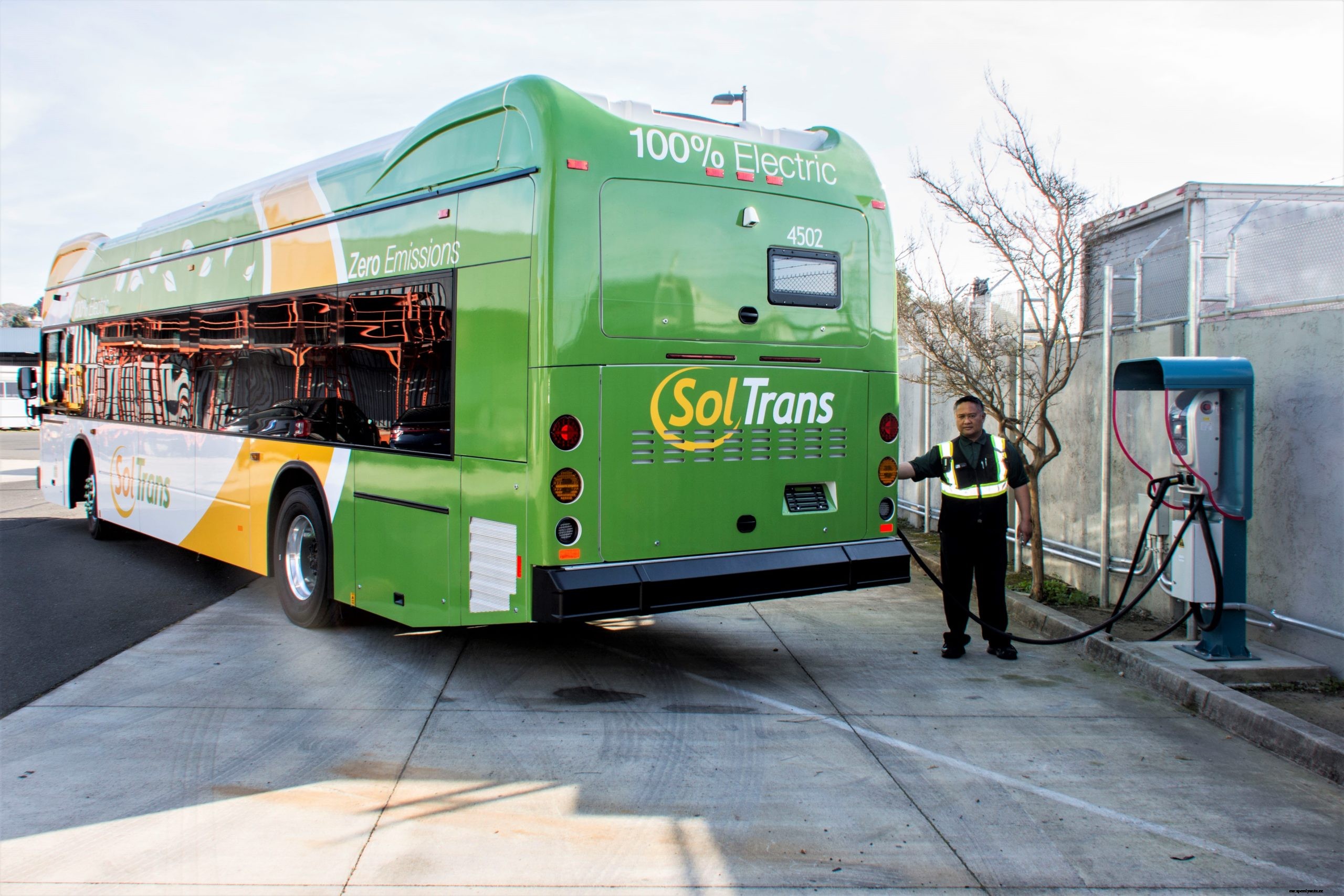SolTrans Turns to AMPLY Power to Simplify Electric Bus Fleet Charging