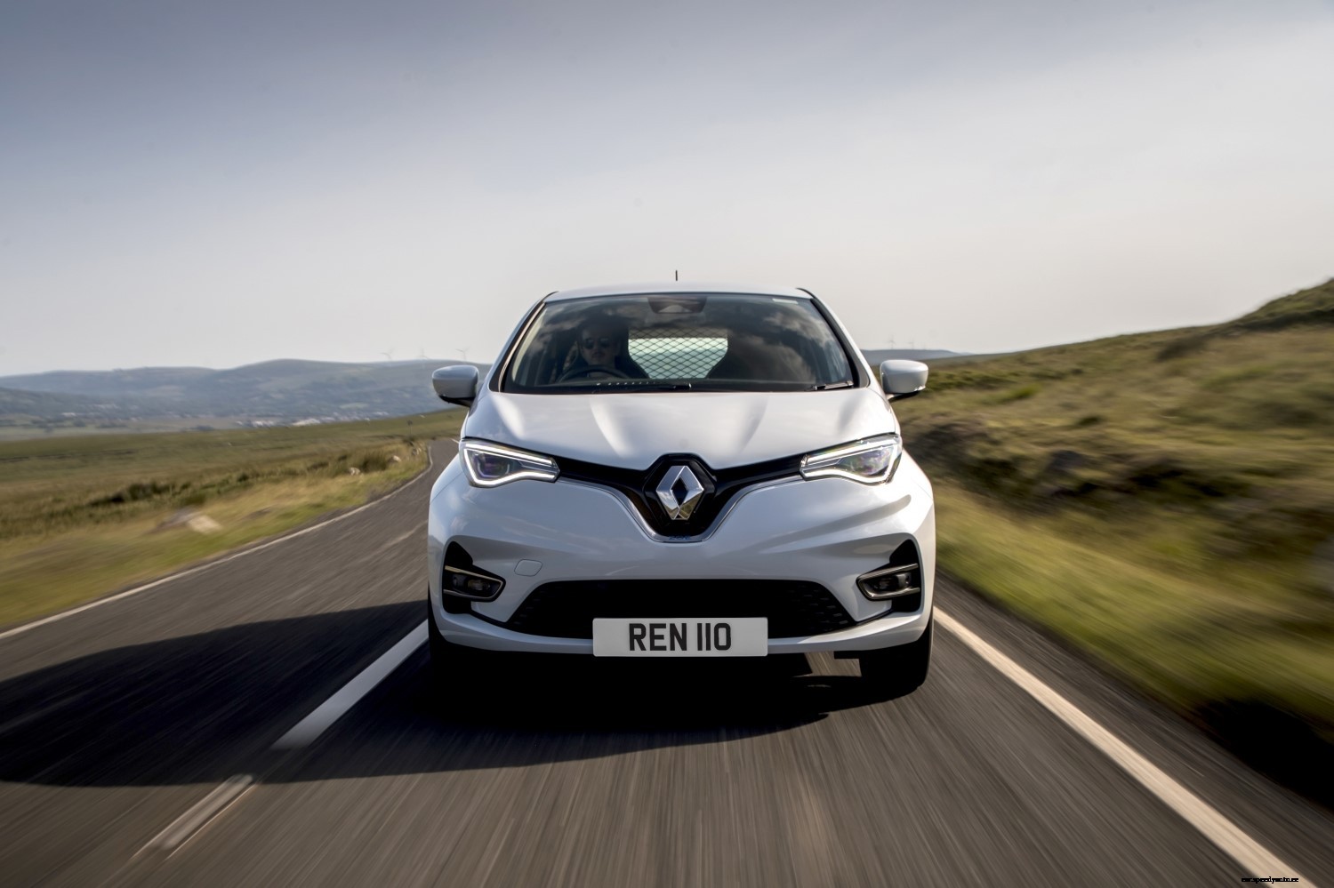 Renault Expands its PRO+ Line-up, The All-New ZOE Car-Derived Van