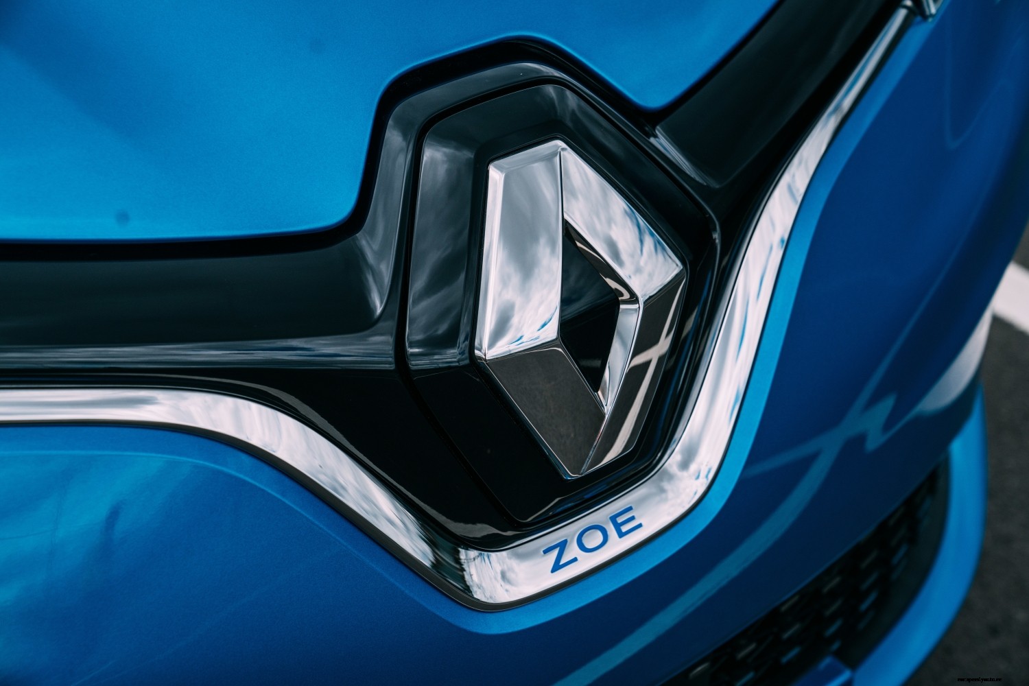 Ordering 1,100 All-Electric Renault ZOEs Is a Simple Decision For Onto
