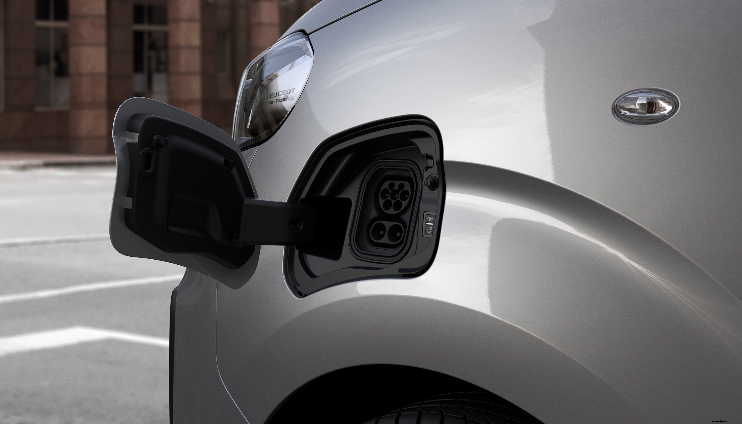 Prices & Specifications for the Full Electric, New PEUGEOT e-Expert Van