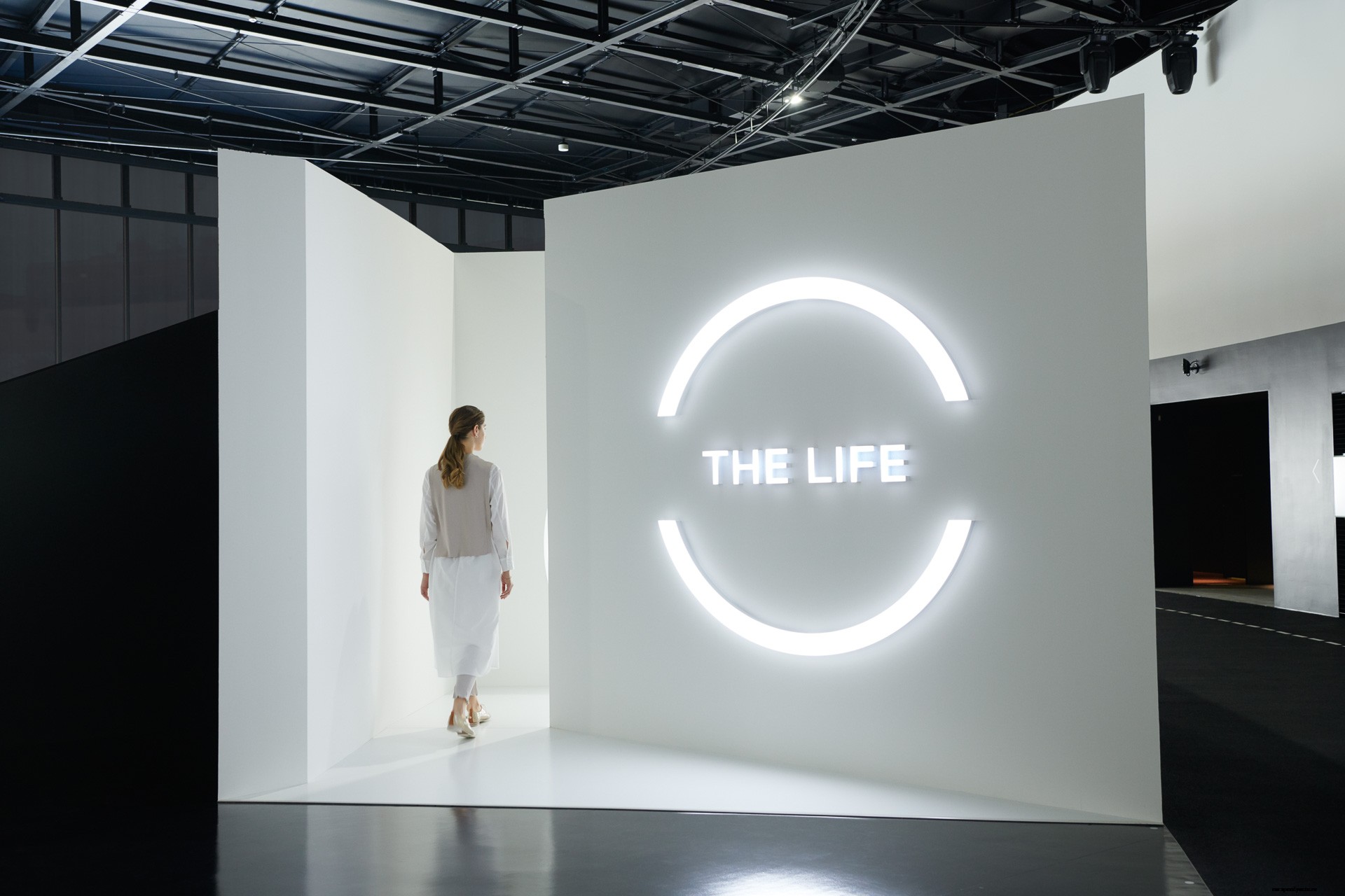 Nissan Accepting Electricity As Payment For Parking