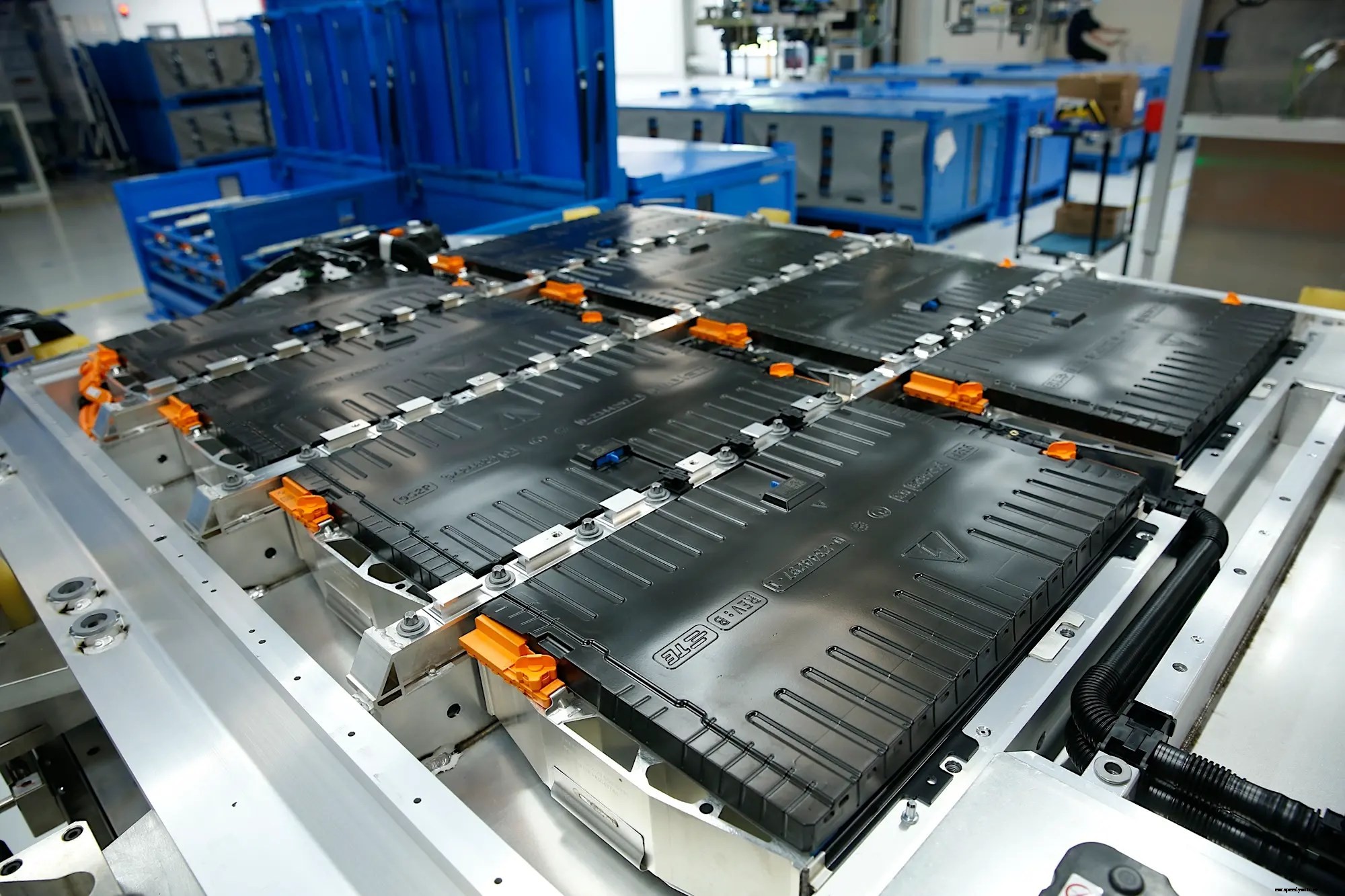 BMW Brilliance Automotive Doubles Production Capacity for High-Voltage Batteries in China
