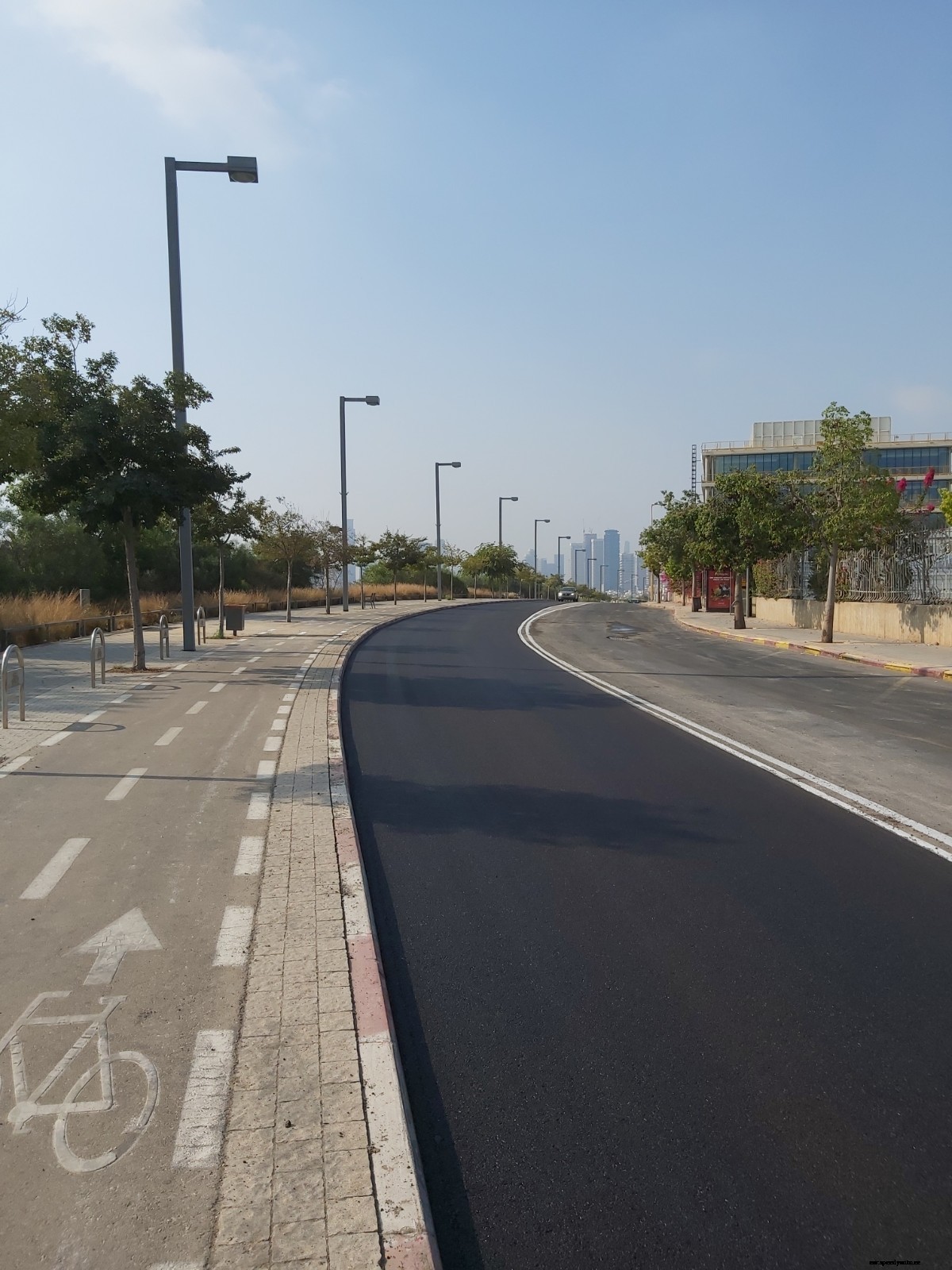 Tel Aviv-Yafo Municipality Launches Electric Road pilot: Wireless Technology Requires No Charging Stations in Public Spaces *