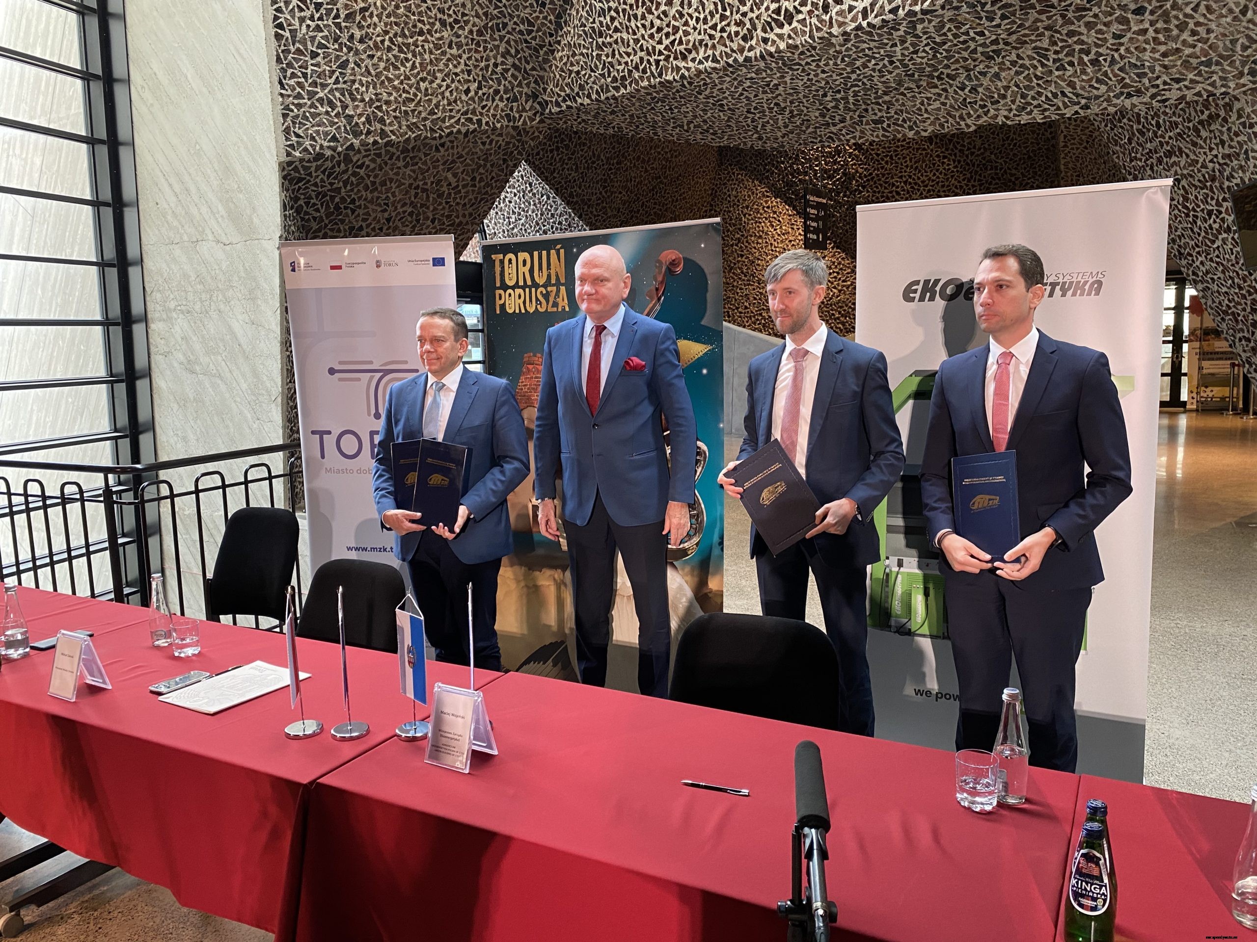 Electric Solaris Buses open New Chapter for Public Transport in Toruń