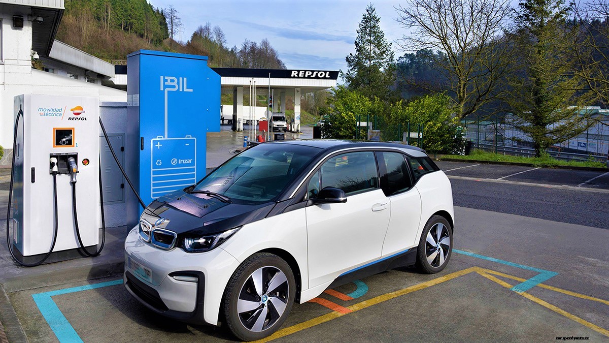 The First Charging Station for Electric Vehicles Using Second life Batteries from Irizar e-Mobility is in Service
