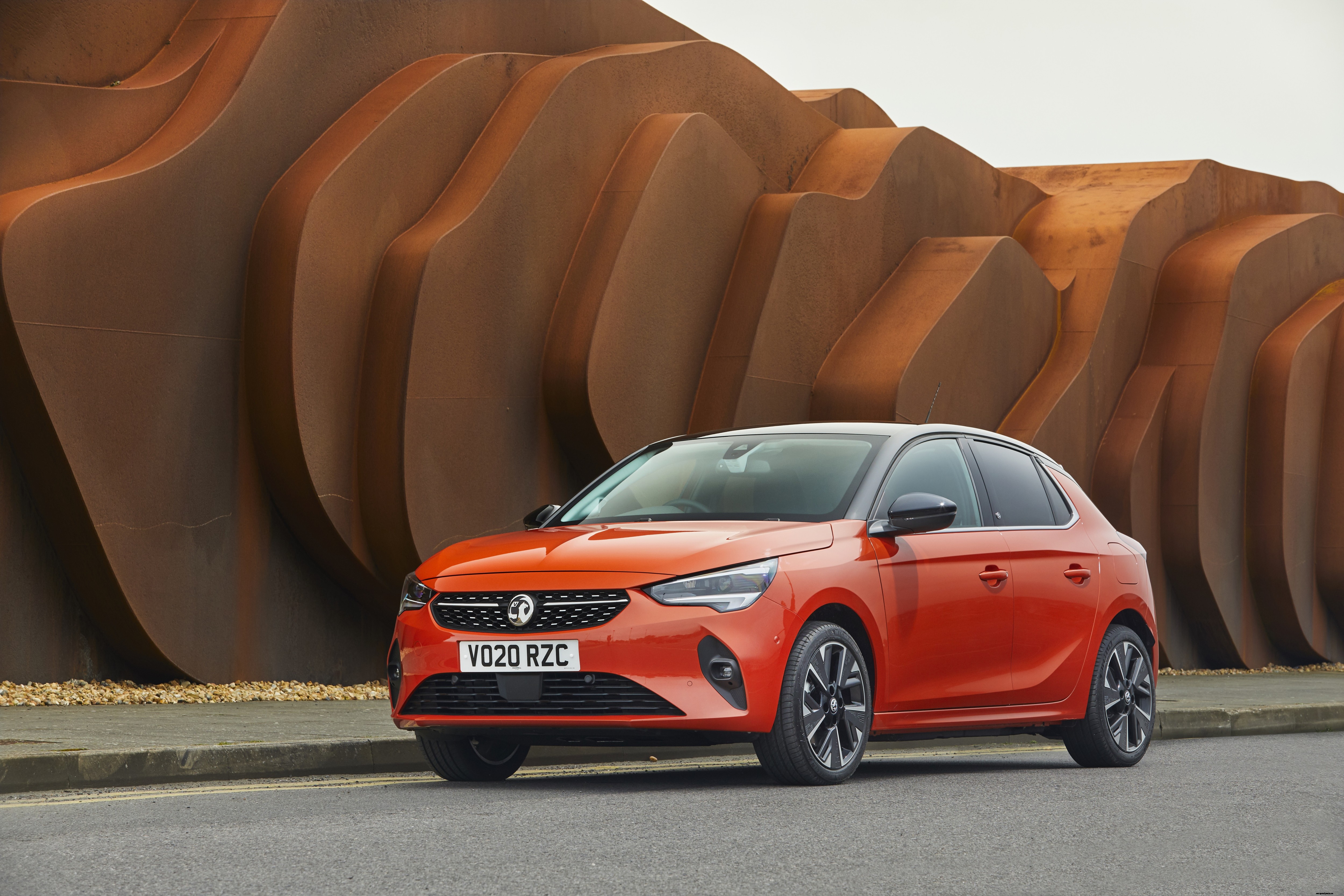 Vauxhall Expands Free Home Charging Unit & Exclusive Tariff, with 30,000 miles worth of electricity for Corsa-e Buyers