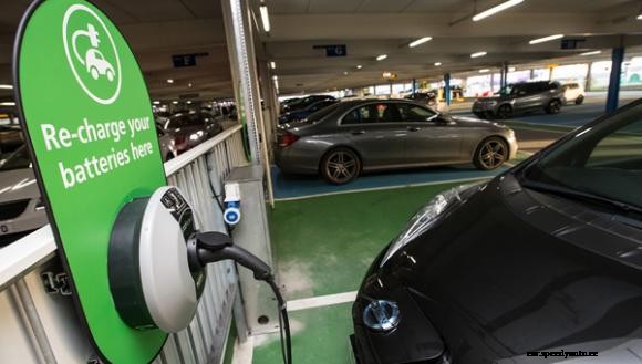 Pod Point installs EV chargers at Southampton Airport