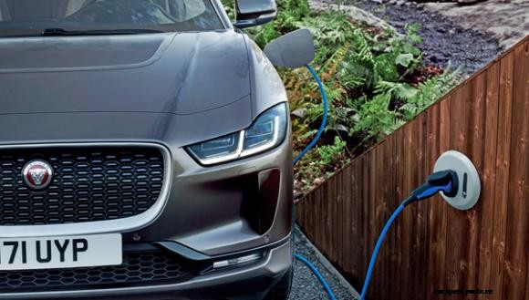 National EV charging network backed by government advisers