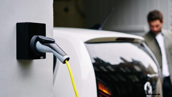 EO unit allows smart EV charging from standard points
