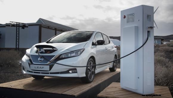 Nissan signs EV battery deal with EDF Energy