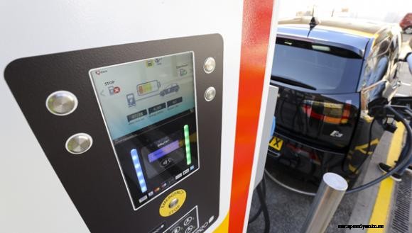 Allego launches contactless payment on Shell Recharge points