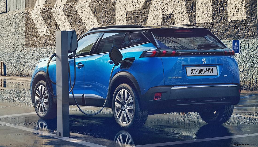 Peugeot continues electric expansion with new e-2008