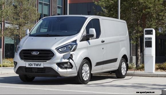 EV charge points and tariffs to be available to new Ford EV customers