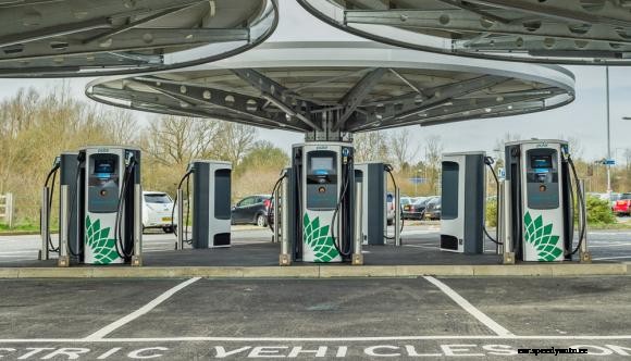 Polar rolls out contactless payment on rapid chargers