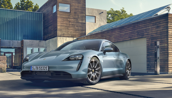 Porsche launches Taycan 4S
