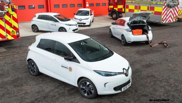 Renault Zoe electrifies Scottish Fire and Rescue Service fleet