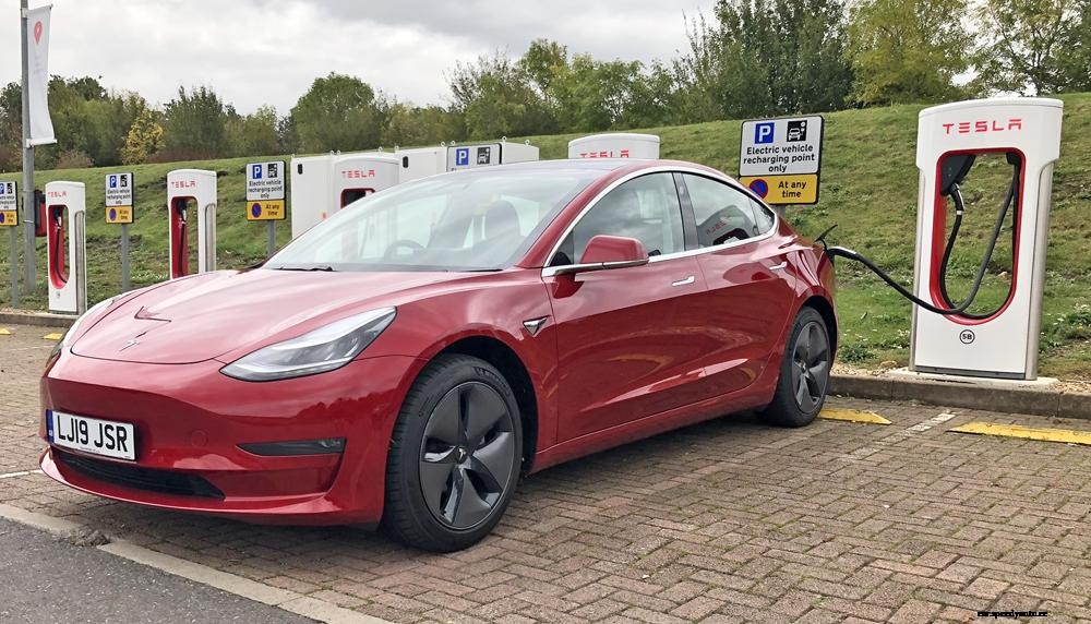 Tesla Model 3 Standard Range Plus review