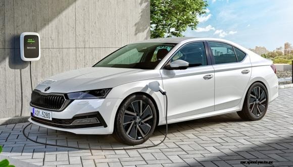 New Skoda Octavia gets PHEV option