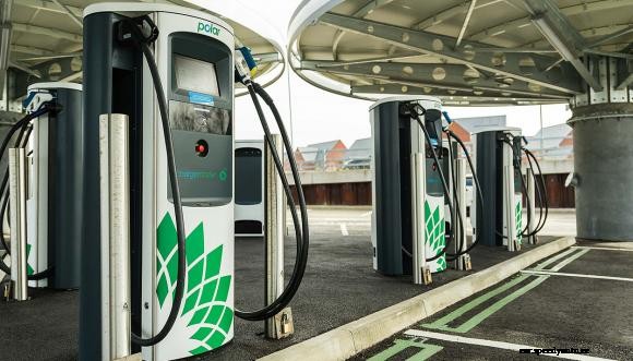 EVs and public charging network keep key workers moving in midst of pandemic