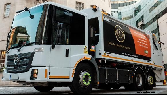 Manchester to replace half its bin lorries with electric vehicles