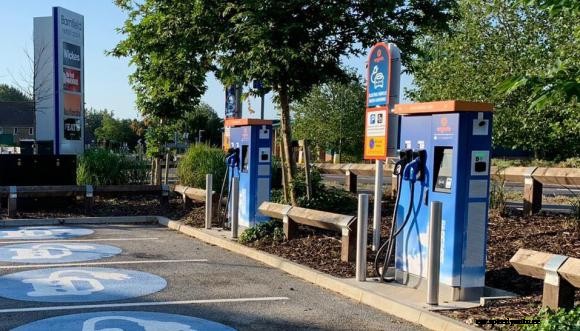 Engenie adds rapid chargers to Brookhouse retail parks