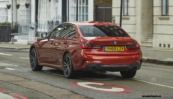 Geofence technology added to BMW PHEV range