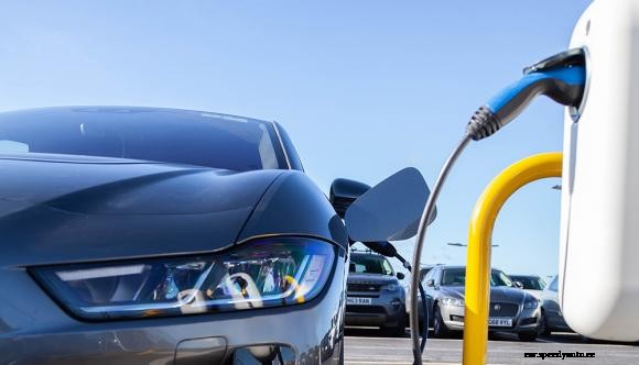 Go Ultra Low reveals EVs are priority for employees