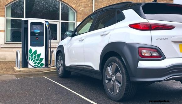 BP Chargemaster to install 1,000 charge points for Police Scotland