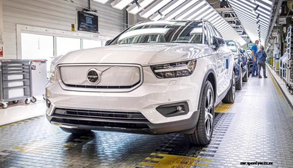 Volvo starts production of electric XC40