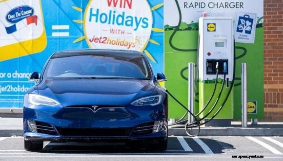 Lidl reaches its 100th rapid charger milestone
