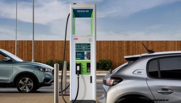 Ecotricity and GRIDSERVE partner to transform the Electric Highway